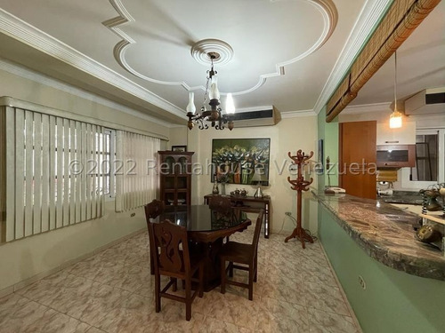 Imagen 17 de 23 de En Venta Espectacular Y Amplia Casa Totalmente Amoblada 04127800070 Mls 23-2243
