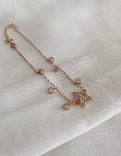 Imagen 4 de 6 de Pulsera Rose De Plata Estrella Con Dijes Colgante.