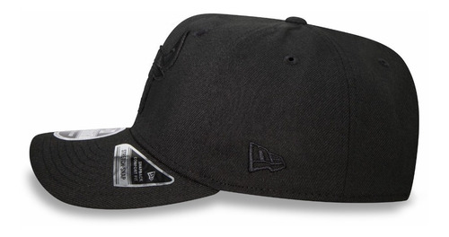 Imagen 5 de 8 de Jockey New Era 950 Ss Chicago Bulls Negro Hombre