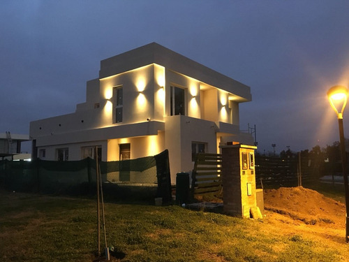 Imagen 3 de 10 de Construccion Llave En Mano. Cotizamos En 24hs! Financiamos!