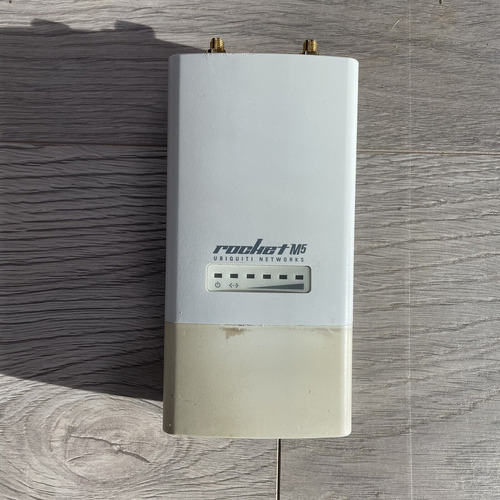 Antena Rocket M5 (usada Com Garantia) (Usado)