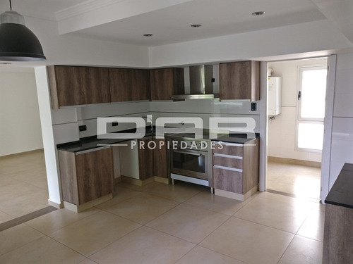 Imagen 3 de 14 de Departamento 4 Ambientes - Rivera Indarte 300
