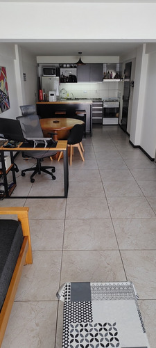Venta Depto Luminoso 2 Amb. Cochera Incluida. Balcón. Sum. Ciudadela Centro