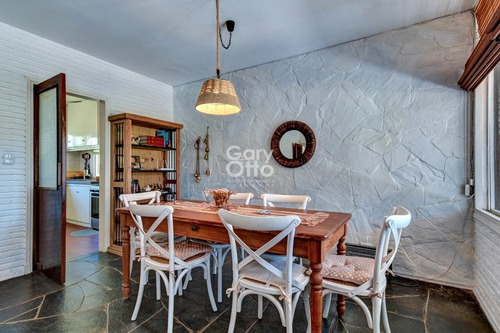 Alquiler Temporario De Casa 3 Dormitorios En San Rafael, Punta Del Este.- Ref: 23876