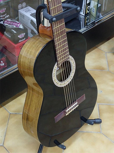 Guitarra Clásica Fonseca 31n Tapa Negra (estudio Avanzado)