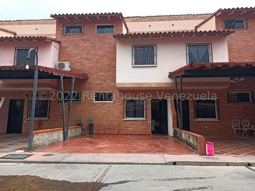 Imagen 1 de 11 de Leida Falcon Rentahouse Vende Townhouse En Monteserino San Diego 22-28673 Lf