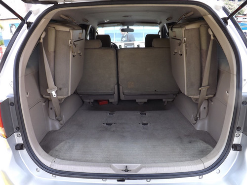 Toyota Fortuner .