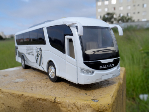 Miniatura Ônibus Santos Fc Time De Futebol - Em Metal 18cm
