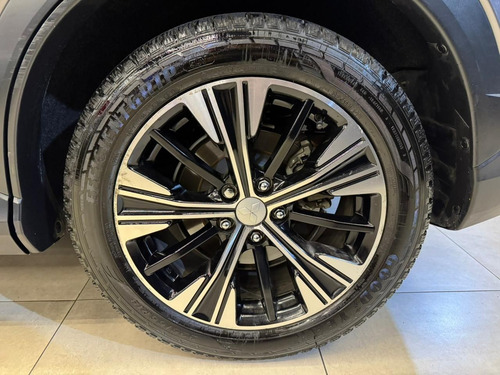 Mitsubishi Eclipse Cross 1.5 MIVEC TURBO HPE-S