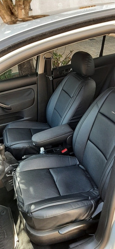 Volkswagen Bora 2.0 Trendline 115cv 2011