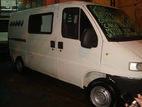 Besta,trafic,kombi,ducato Caminhonete Furgao Cargomotor Ruim