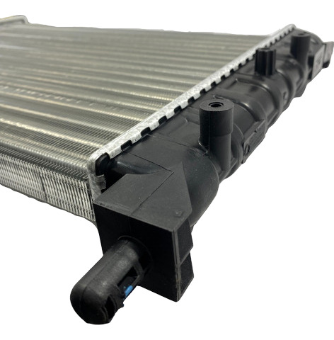 Radiador P/ Uno Mille Ex Fire 1.0 8v Sem Ar 2008 Valeo