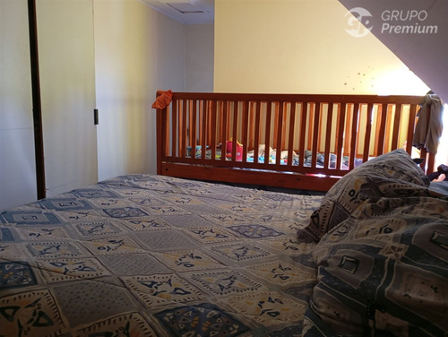 Casa En Venta De 4 Dorm. En Villarrica