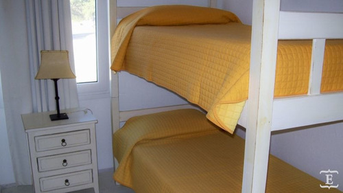Casa En Venta De 3 Dormitorios En Club De Mar