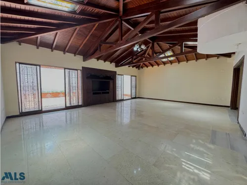 Venta De Casa En Envigado, El Escobero Barte Baja(mls#250854)