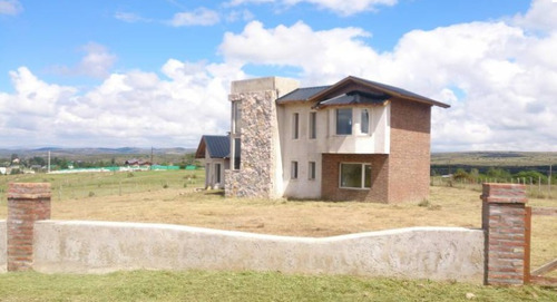 Casa 2 Dormitorios - Villa Giardino - Chacras De La Josefina