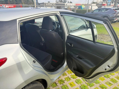 Toyota Yaris 1.5 SPORT GL E 4X2 HB MT 5P