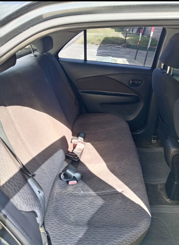 Toyota Yaris 5puertas Manual Recibo