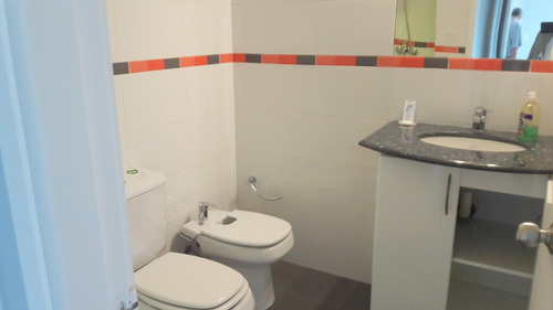 Prox Clinicas Excelente Impecable 2 Dor 2 B Vista