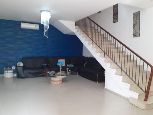 Imagen 2 de 14 de Excelente Casa En Venta Santa Eduvigis 20-6120