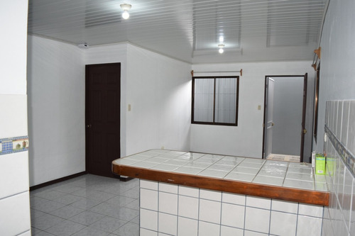 Imagen 8 de 20 de Apartamento Tipo Casita En Residencial Santa Isabel, San Pablo De Heredia. A 500 Mts Gimnasio Power Fit, Cerca De Supermercados, Trasporte Publico Y Comercio General