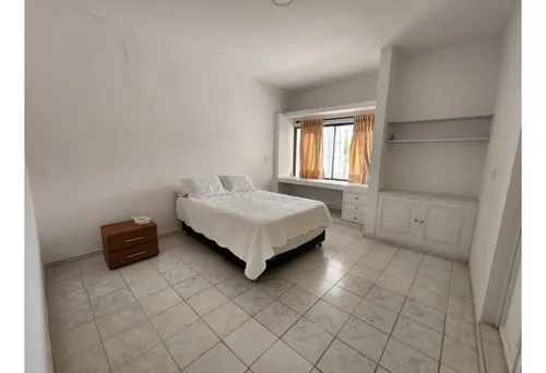 Venta Casa De 520mts2 En Ciudad Jardín, Sur De Cali 8850.