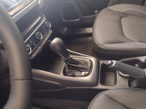 Imagen 24 de 25 de Fiat Toro