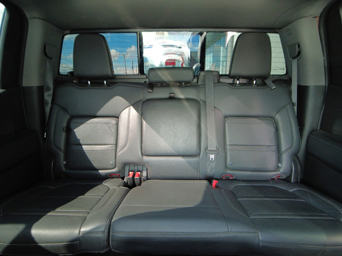 GMC Sierra 6.2 Denali Dvd At