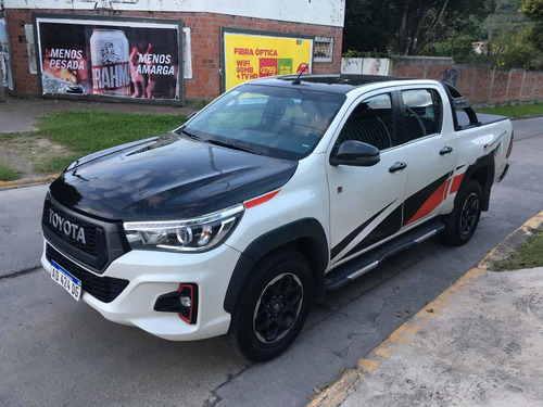 Toyota Hilux 2.8 Cd Limited 177cv 4x4 At 2019
