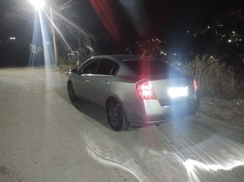 Imagem 2 de 2 de Nissan Sentra 2008 2.0 S 4p
