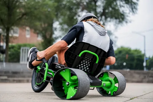 Triciclo De Drift Huffy Green Machine 20 Com Luzes Led Verde