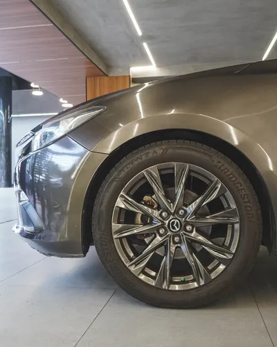 Mazda 3 2.0 Prime