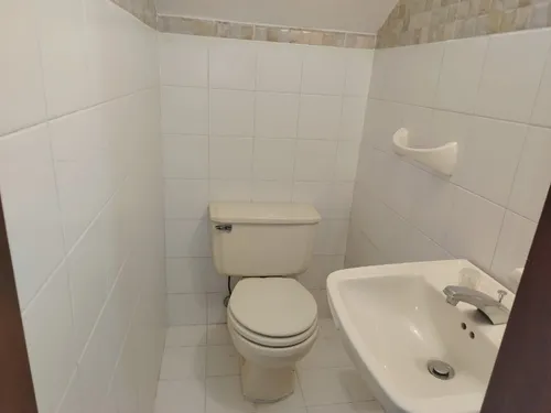 Casa En Venta En El Poblado. Cod V12261