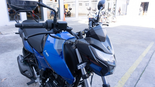 Imagen 7 de 17 de Hero Hunk 160r Moto Con Abs Usada