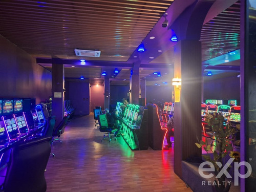 Se Vende Local Comercial En Pleno Centro De Temuco