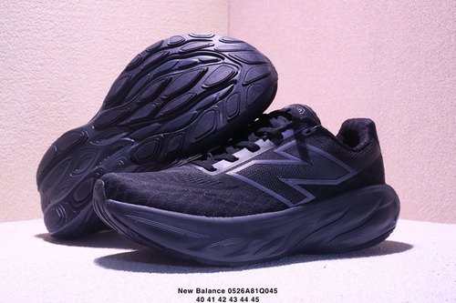 Tenis New Balance Fresh Foam X 1080 V13 Running Negro Y Blan