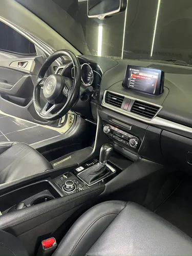 Mazda 3 2.0 Touring At