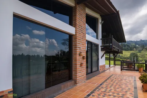 Casa Campestre En Venta En Vereda Montañez Guarne. Cod V13363