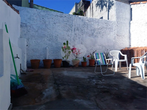 Imagem 25 de 25 de Você E Sua Familia Irão Morar Em Uma Charmosa Casa, Com Quintal, Em Um Bairro Maravilhoso. - Reo565323