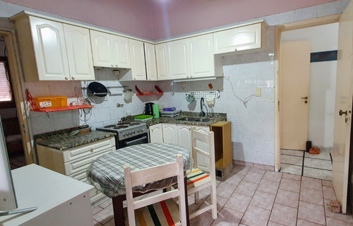 Salón De Usos Múltiples En Planta Alta (planta Baja Casa 3 Habitaciones)