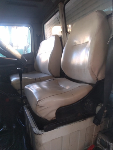 Imagem 10 de 15 de Mercedes-benz 709