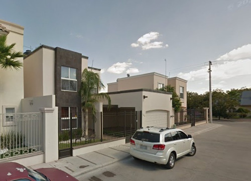 Casa En Venta Orquideas Chihuahua Chihuahua Yqh