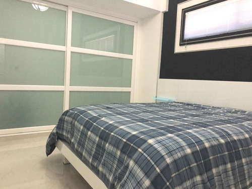 Imagen 8 de 15 de Town En El Parral Cod:438762 Albert González 04121444789