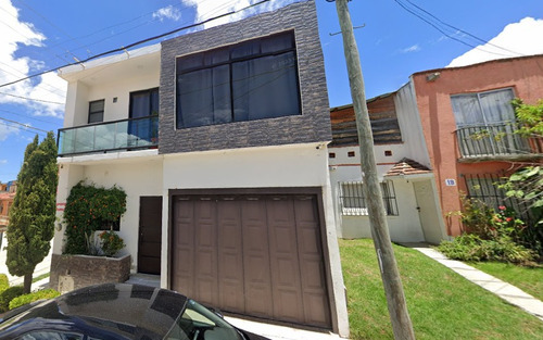 Casa En Venta En Colonia Bosques Del Pedregal, San Cristobal De Las Casas, Chiapas. Die