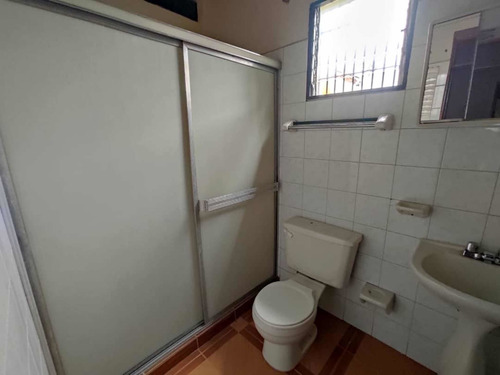 Imagen 7 de 20 de Casa Quinta En Venta Pueblo Nuevo Áreas Verdes