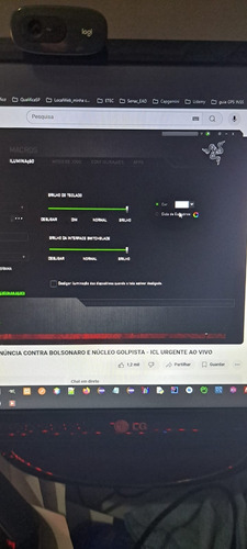 Teclado Razer Deathstalker Ultimate Preto Português Brasil (Usado)