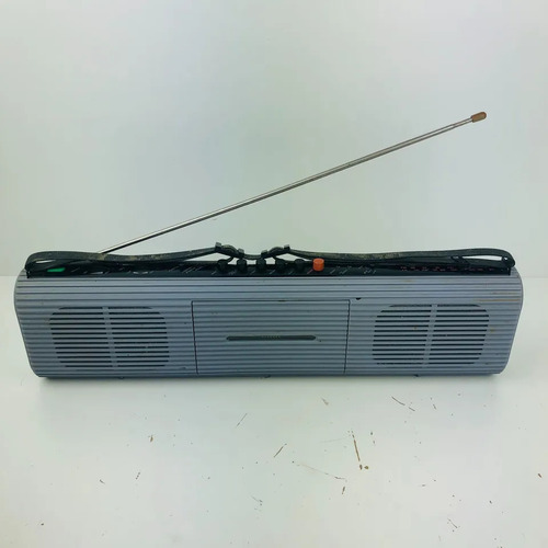 Radio Grabadora Sharp Am Y Fm Usada. (Usado)