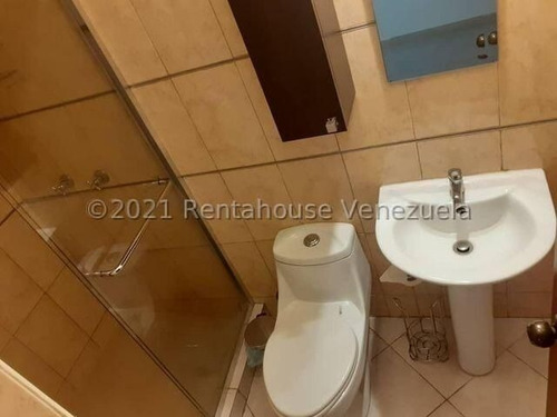 Imagen 2 de 14 de Marol Rentahouse Vende Apartamento En El Parral Valencia 22-5667