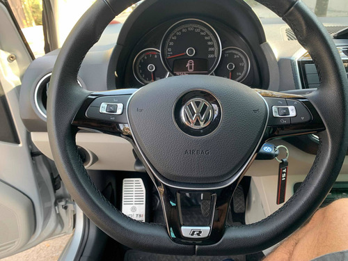 Imagem 7 de 15 de Volkswagen Up! 2019 1.0 Move 170 Tsi 5p