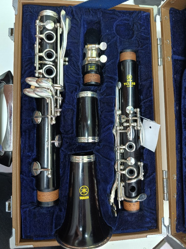 Clarinete Yamaha Ycl 33 Cod: 185 (Usado)
